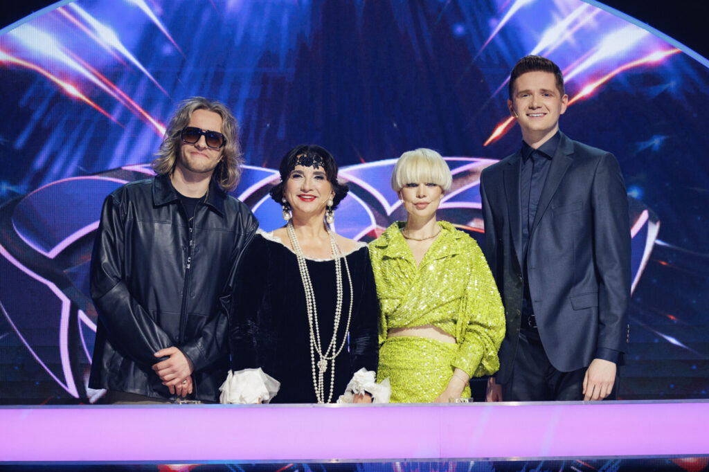 balss maskā šova žūrija