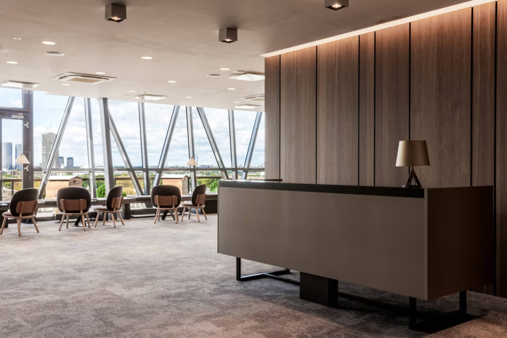 ''AC Hotel by Marriott Riga'' foye, lounge