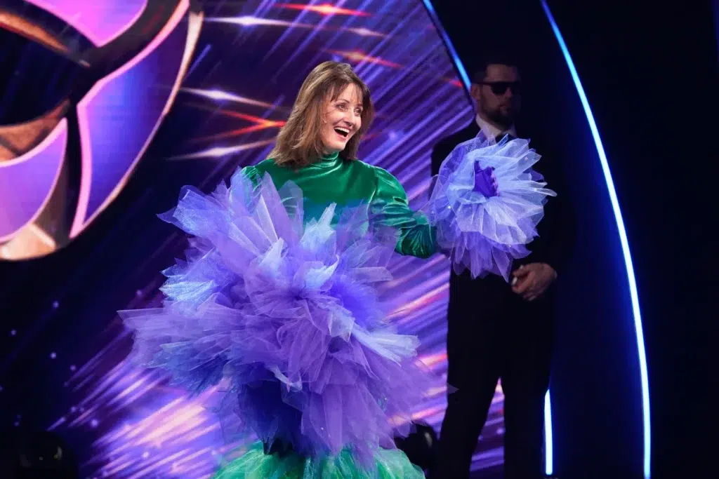 Sievieti atminēja un viņa novilka masku