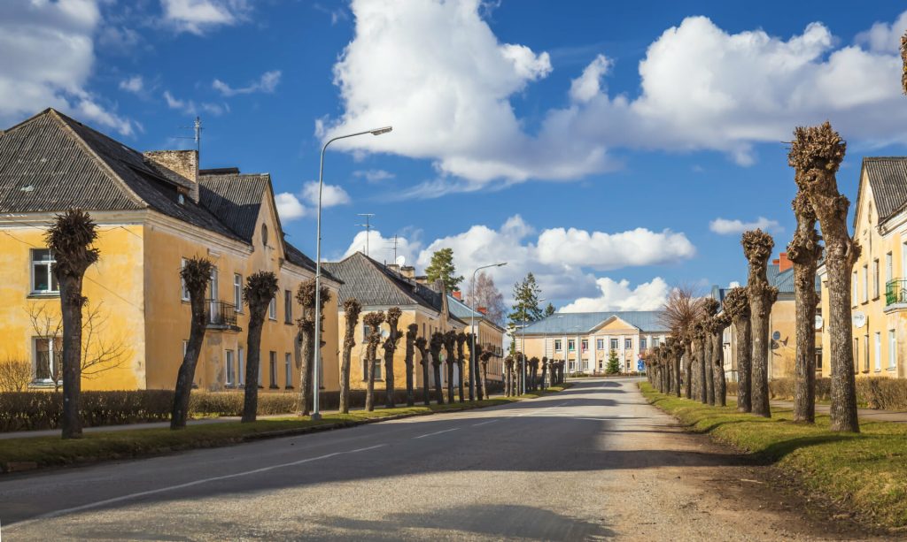 Seda Valmieras novada blakus pilsētas Sedas centrs
