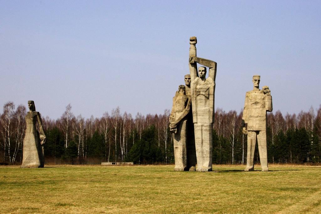 Salaspils memoriālais anslamblis un muzejs