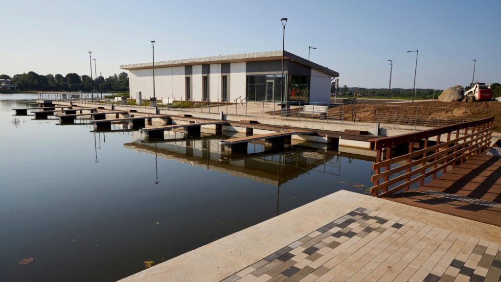 Laivu māja Rēzekē pie Kvoša ezera