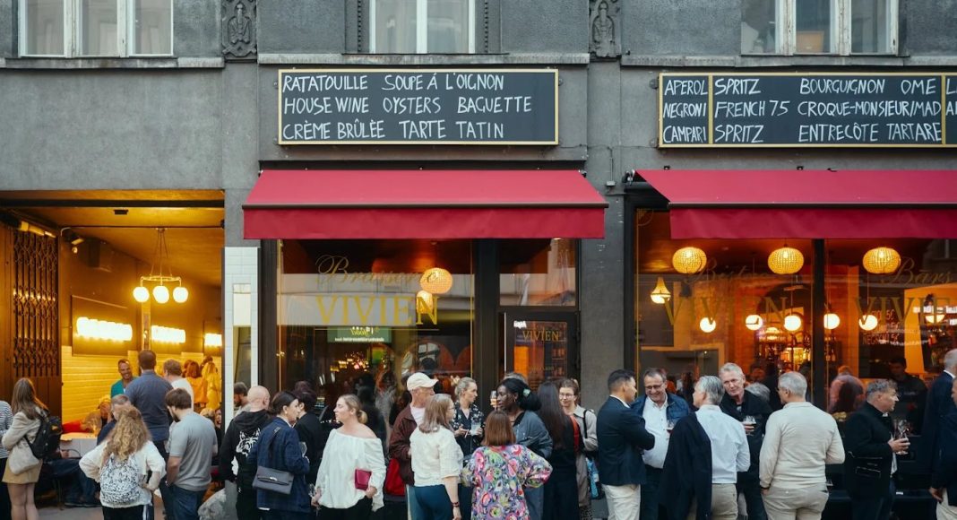 Brasserie vivien apmeklētāji