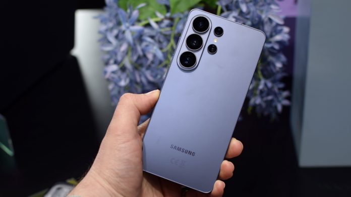 Tumši zils Samsung galaxy s26 ultra