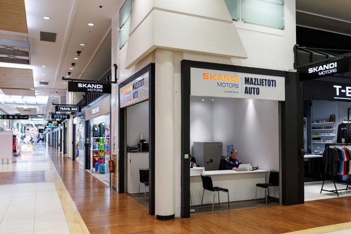 Skandi motors filiāle domina shopping telpās